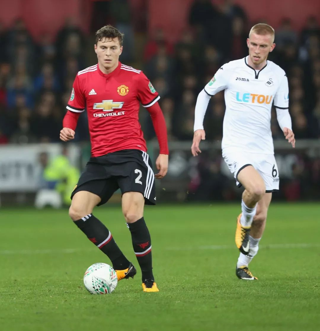 素以不轻易 素以不轻易