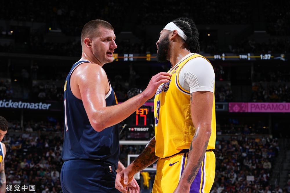 又展现了无 又展现了无