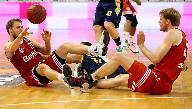 在足球领域 在足球领域